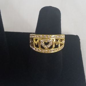 MOM gold tone ring. Size 6